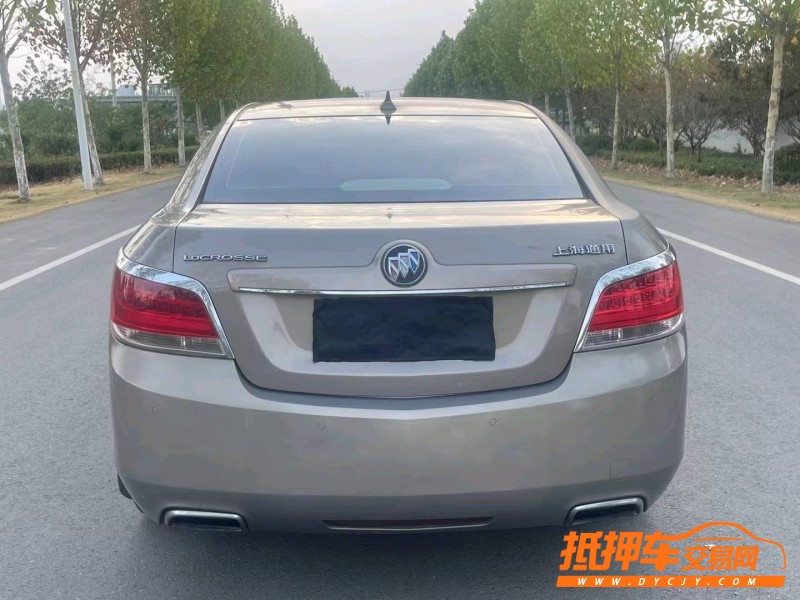 徐州13年别克君越9