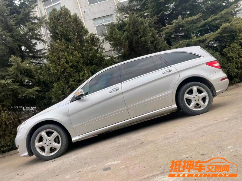 潍坊11年奔驰R4
