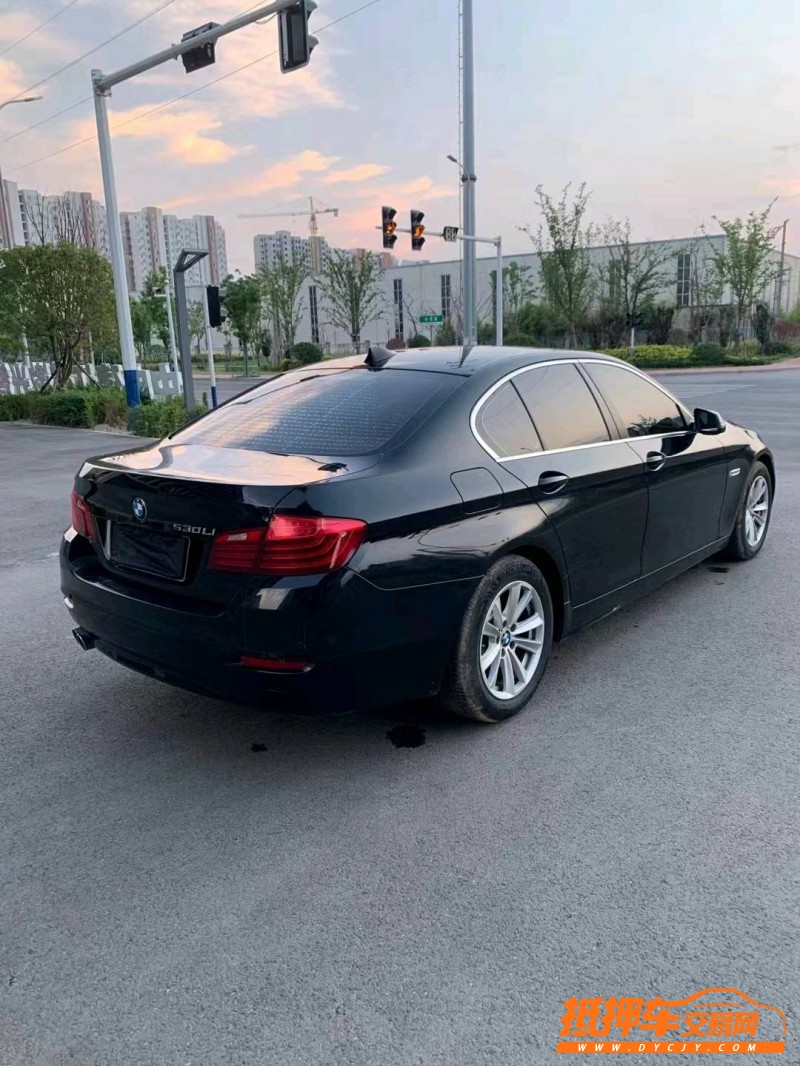 徐州17年宝马5系3