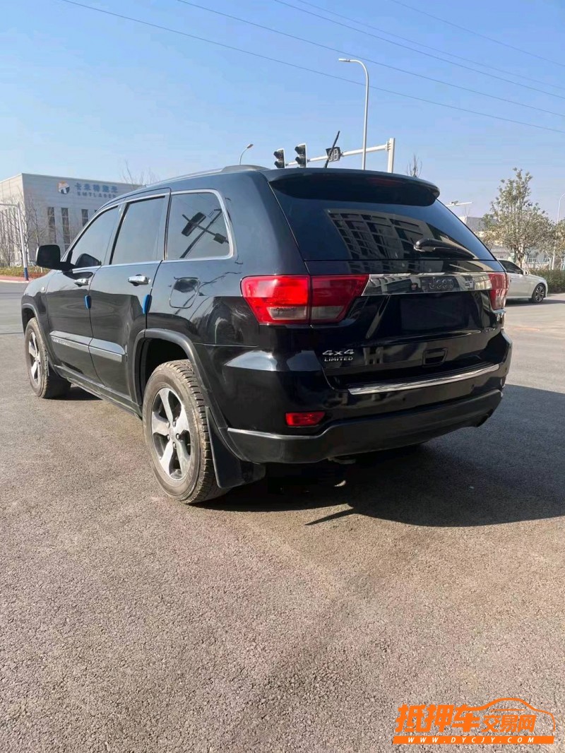 徐州13年Jeep大切諾基3