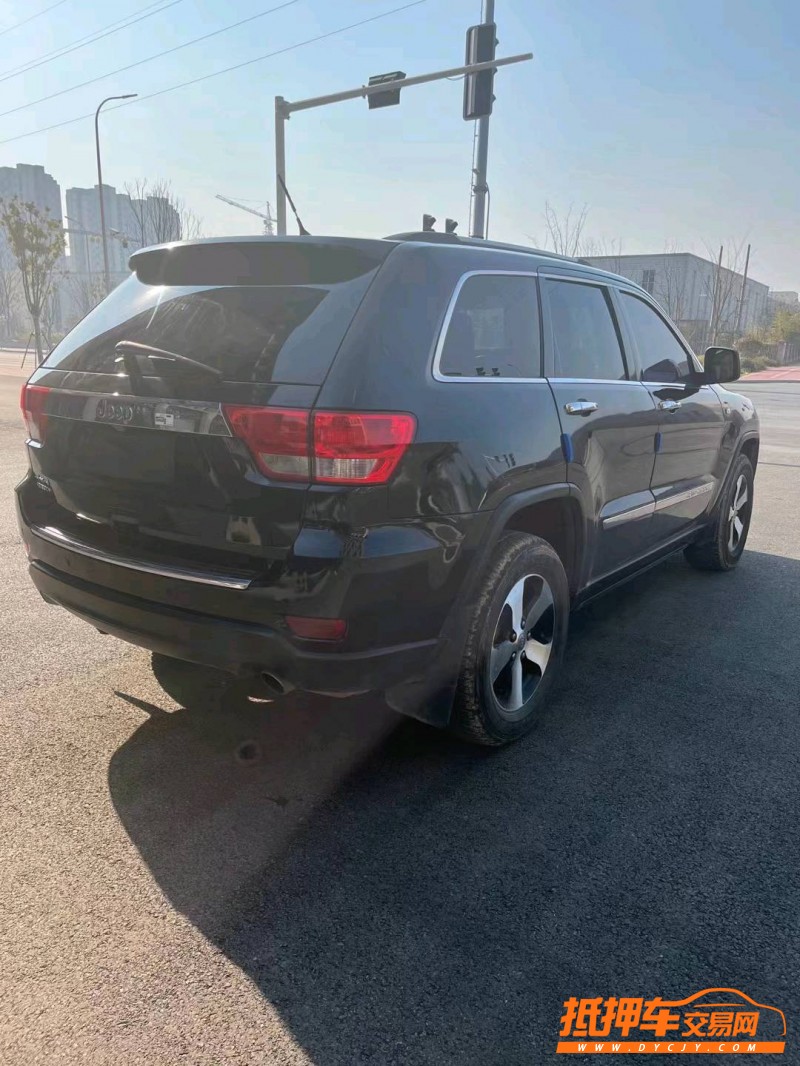 徐州13年Jeep大切諾基2