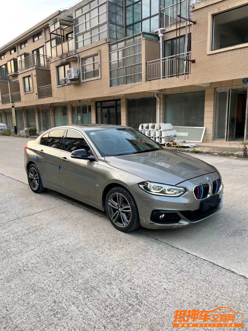 徐州18年宝马1系3