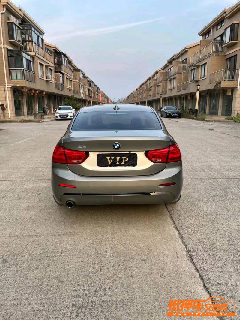徐州18年宝马1系8