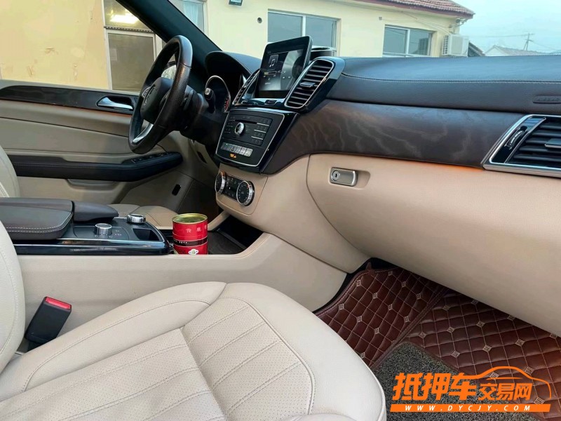 潍坊17年奔驰GLE4