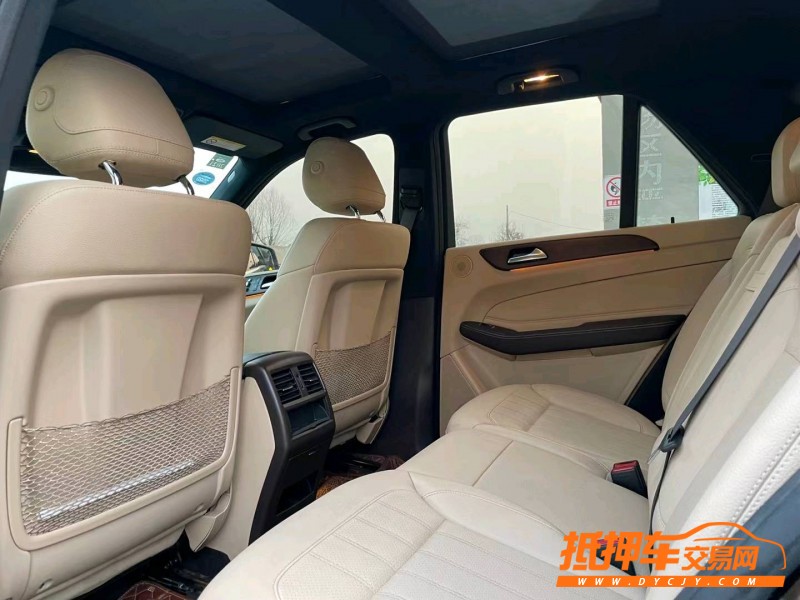 潍坊17年奔驰GLE6