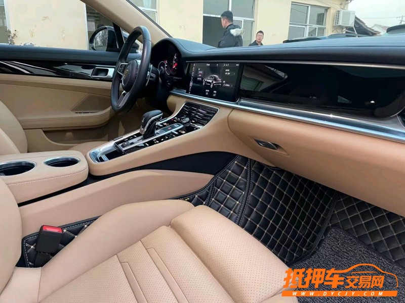 濰坊18年保時捷帕拉梅拉7