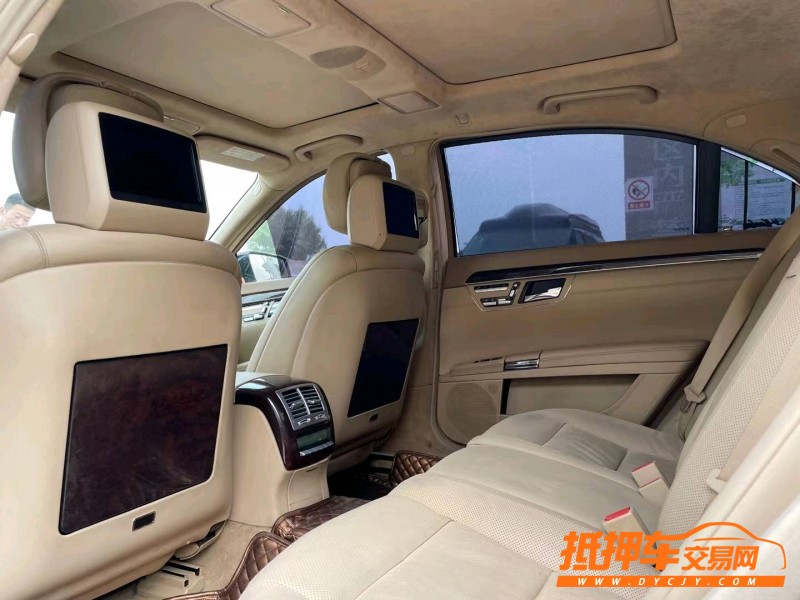 潍坊13年奔驰S6