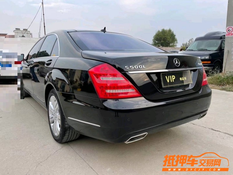 潍坊13年奔驰S8