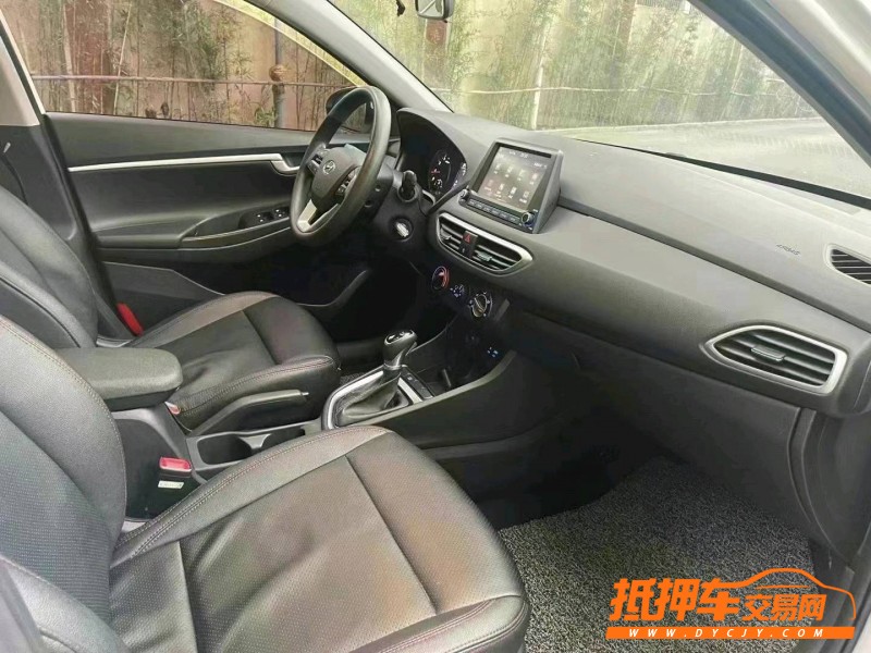北京19年现代悦动8