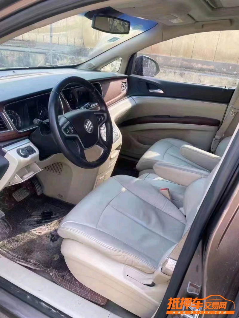 青岛18年别克GL83