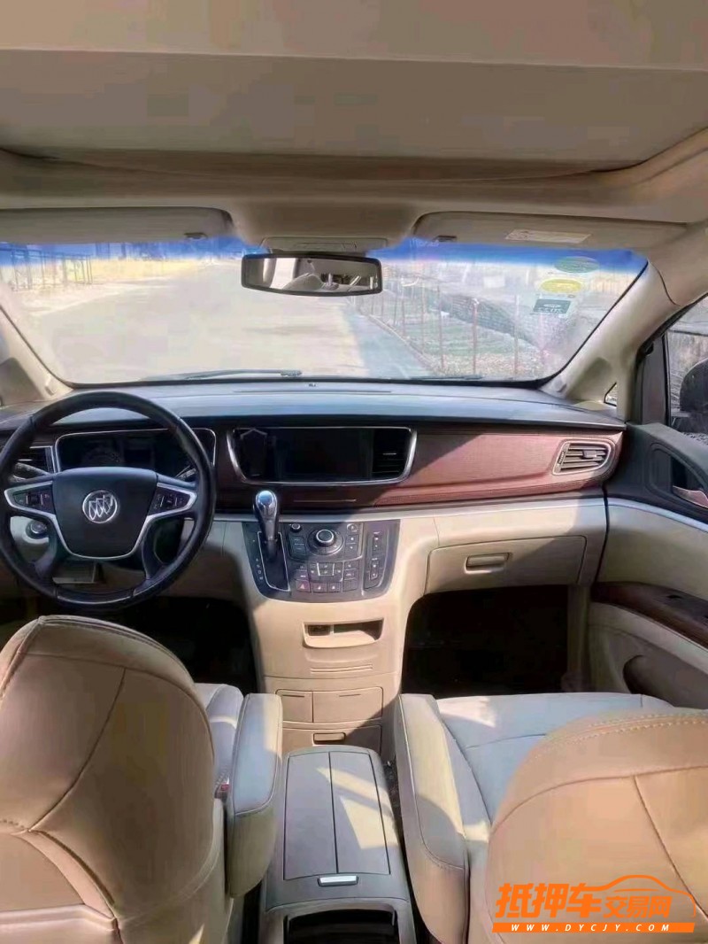 青岛18年别克GL85