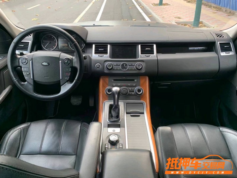 天津11年路虎揽胜运动6