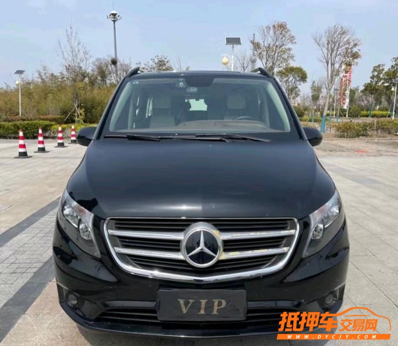 盐城20年奔驰威霆1