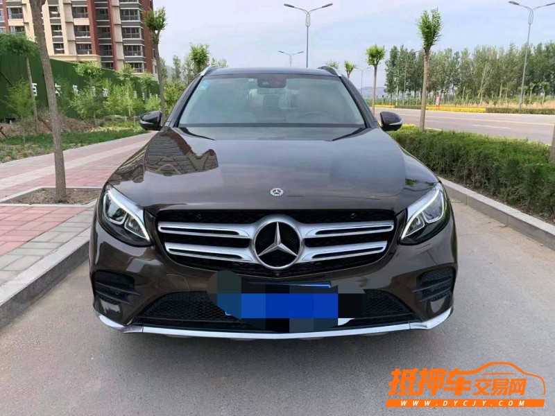 邢台17年奔驰GLC1