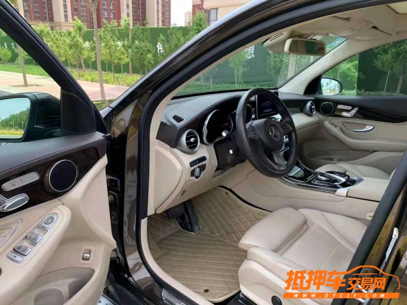 邢台17年奔驰GLC5