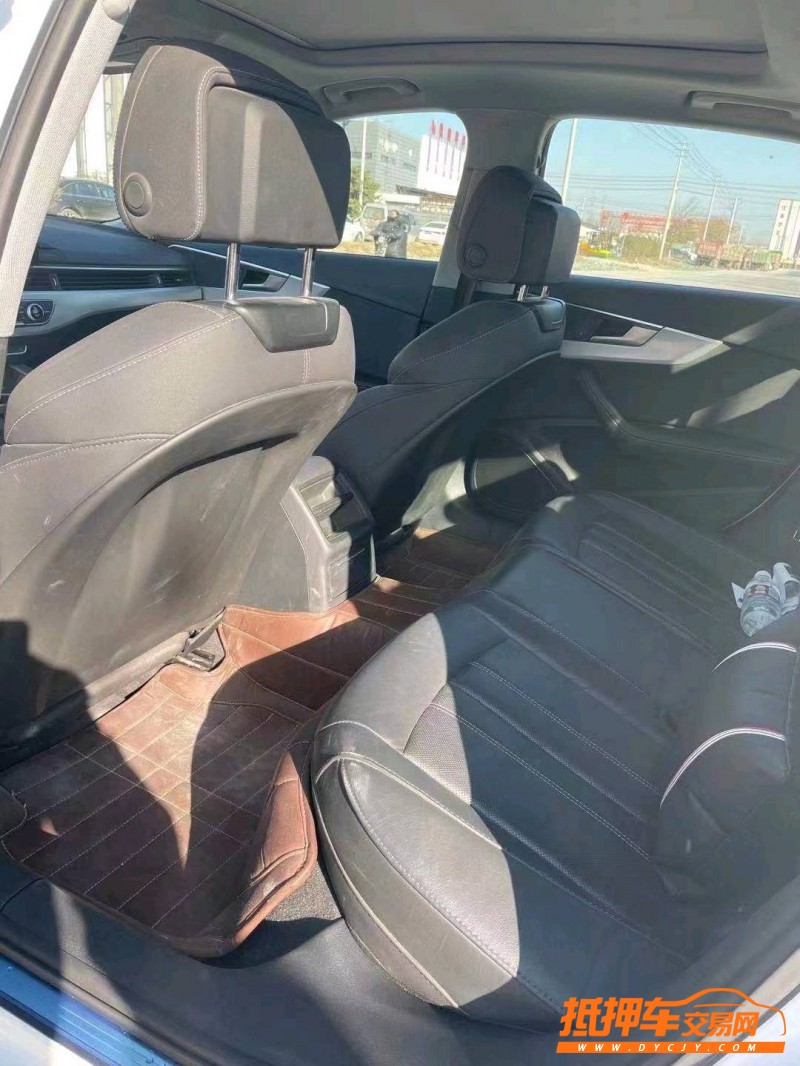 徐州21年奥迪A4L5