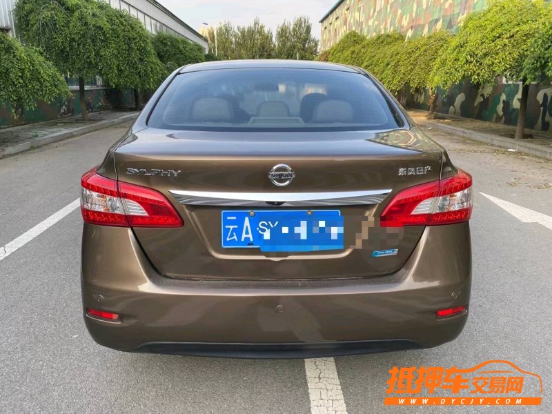 沈阳15年日产轩逸8