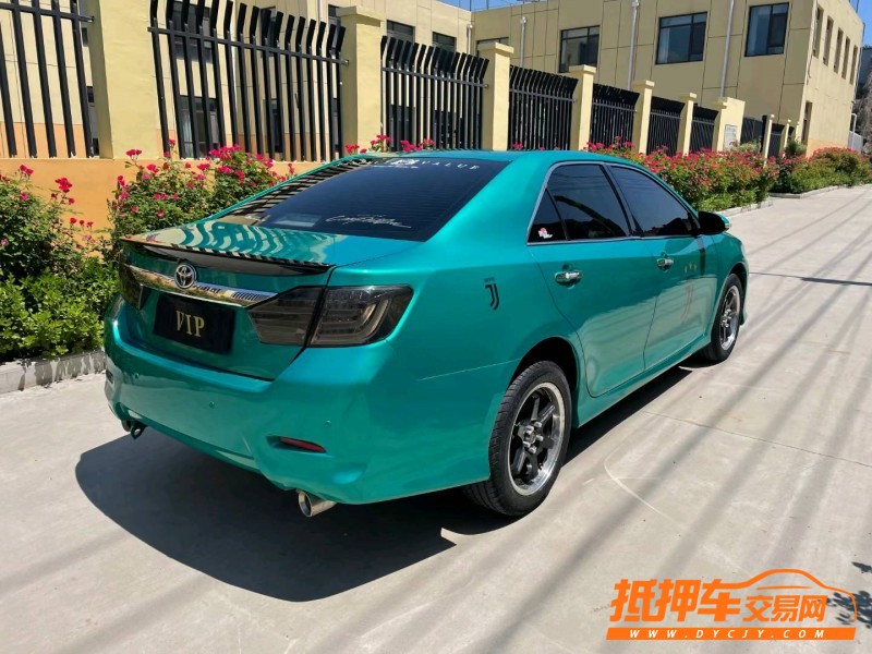 潍坊13年丰田凯美瑞6