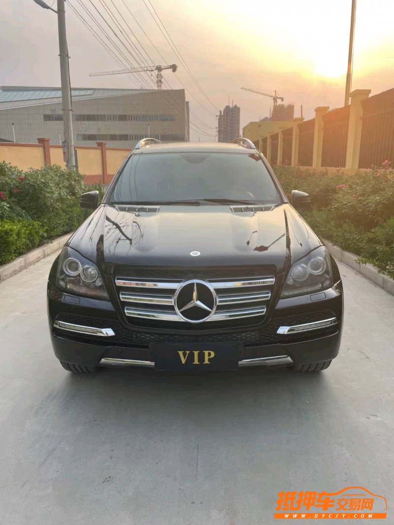 潍坊13年奔驰GL9