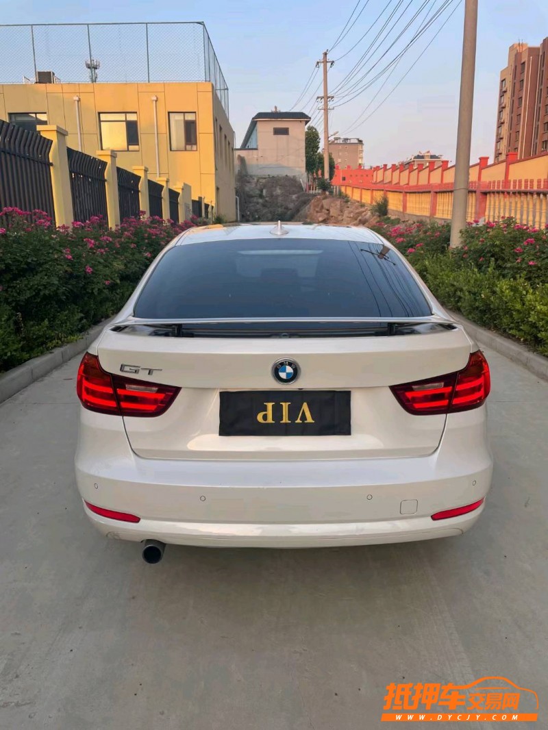 潍坊16年宝马3系GT8