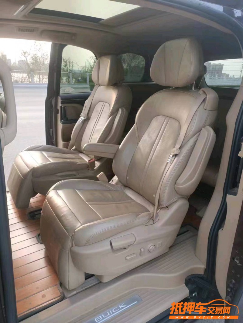 潍坊18年别克GL82