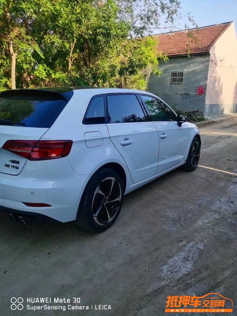 潍坊17年奥迪A33