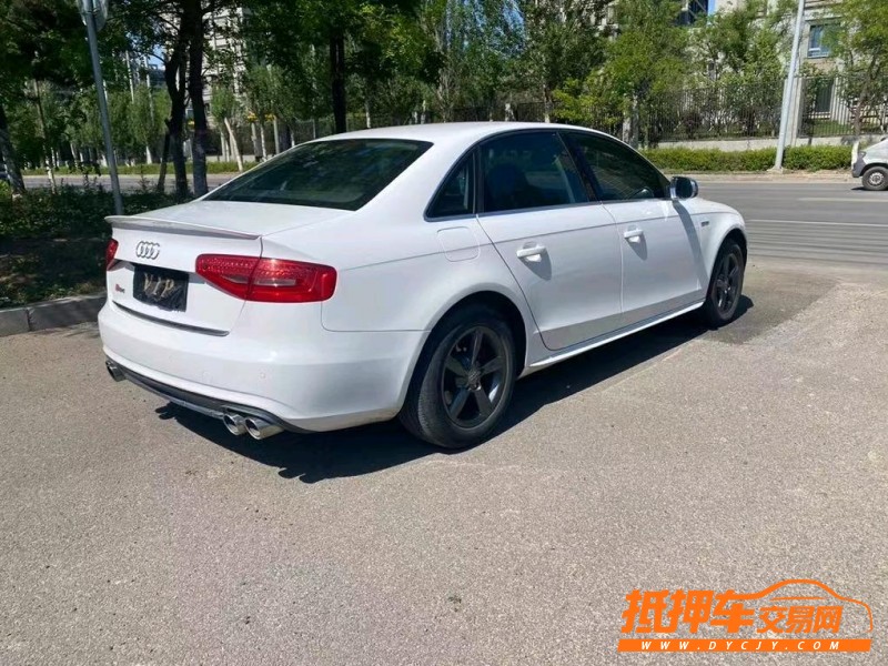 沈阳14年奥迪A4L5