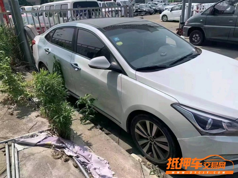 潍坊16年现代名图2