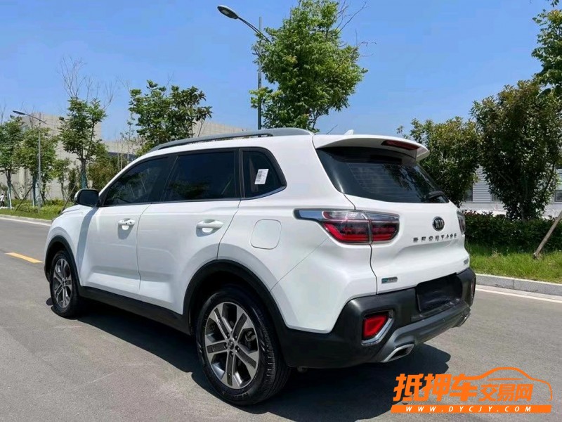 鹽城21年起亞智跑8