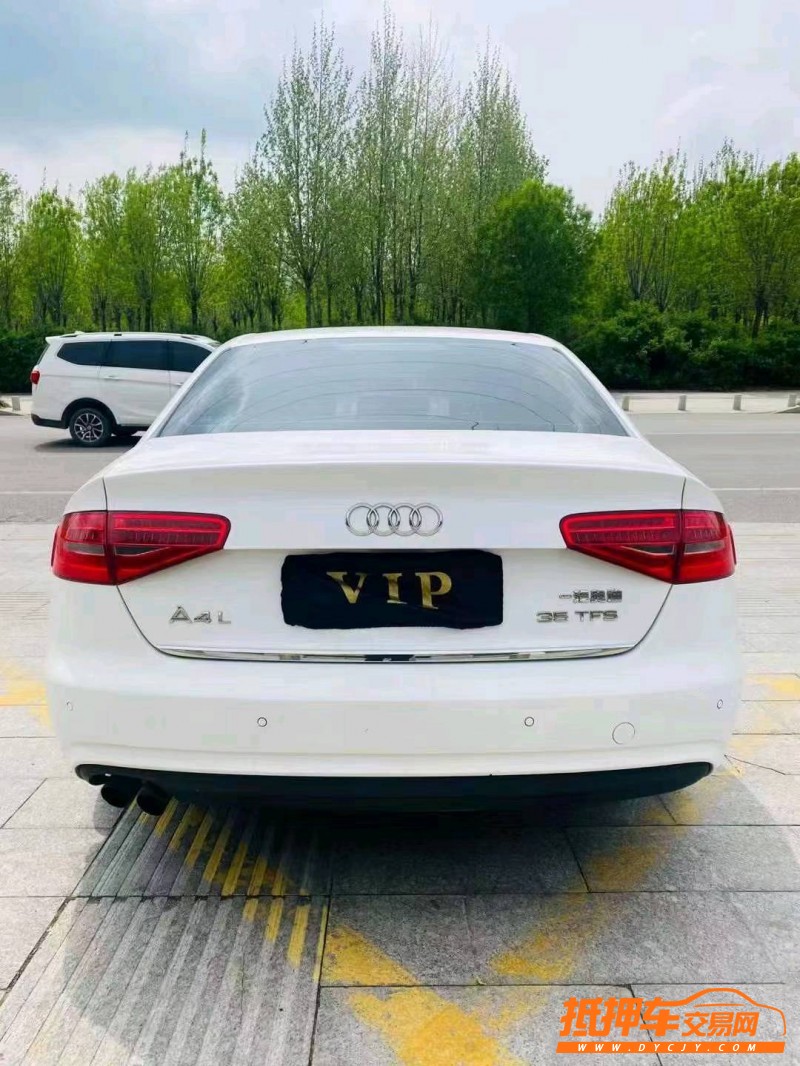 濟寧13年奧迪A4L4