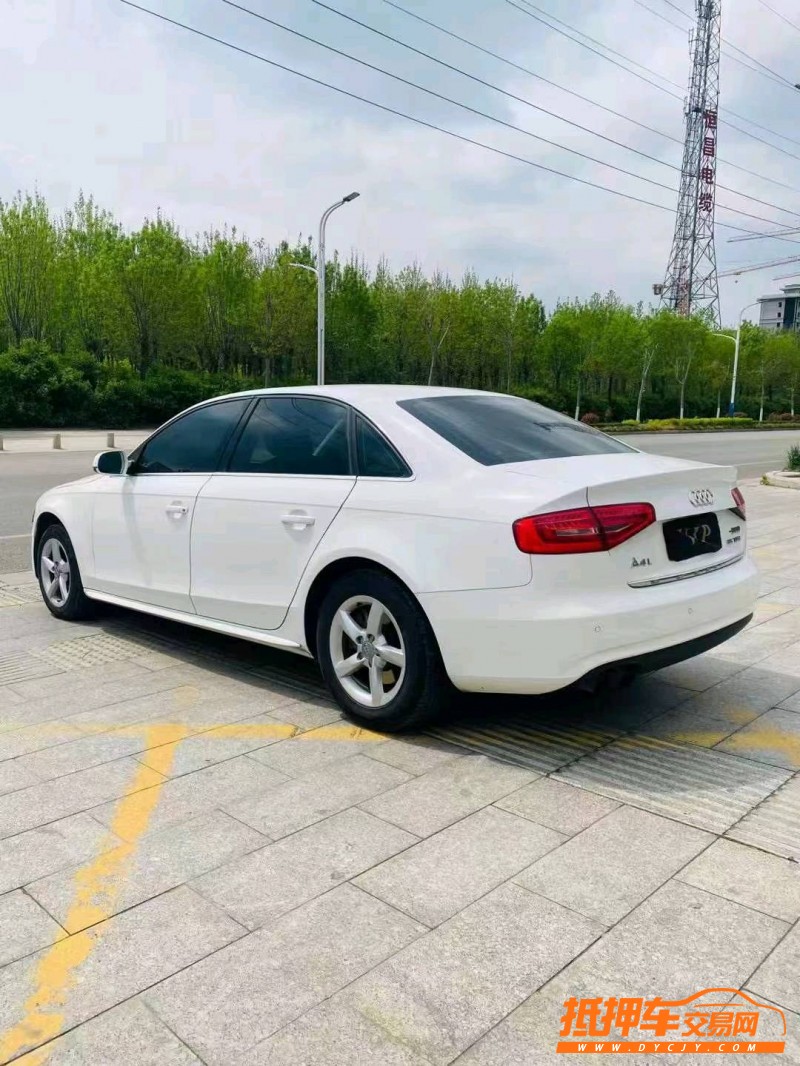 濟寧13年奧迪A4L6