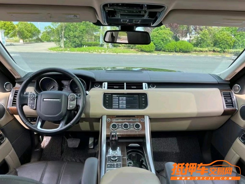 盐城16年路虎揽胜运动7