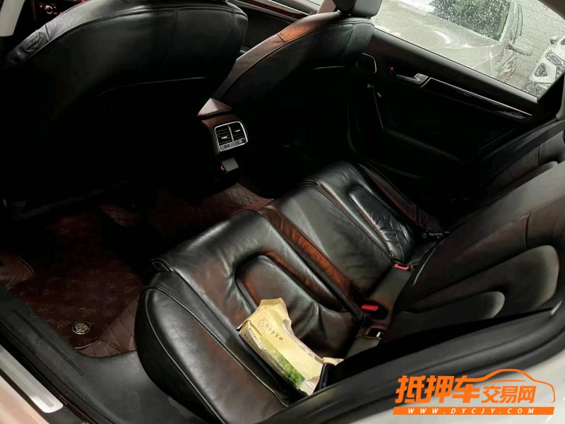 九江13年奧迪A4L8