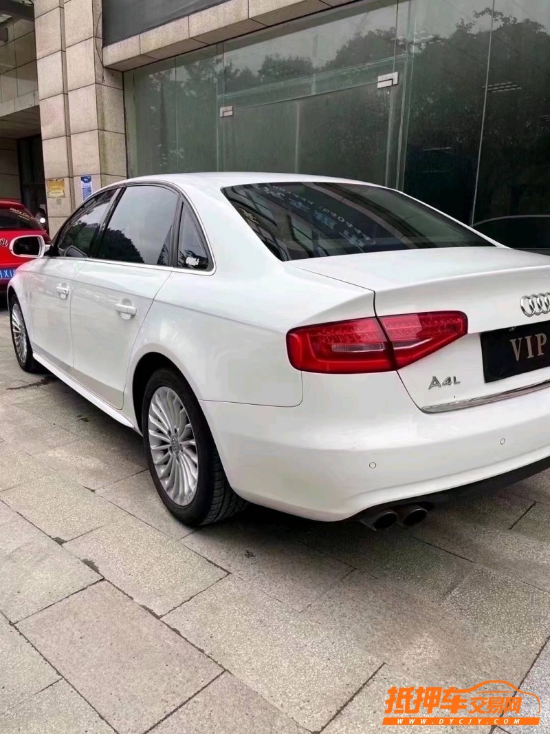 杭州15年奧迪A4L6