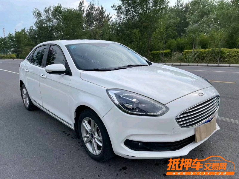 潍坊20年福特福睿斯8