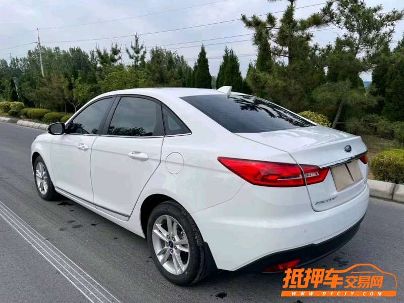 潍坊20年福特福睿斯1