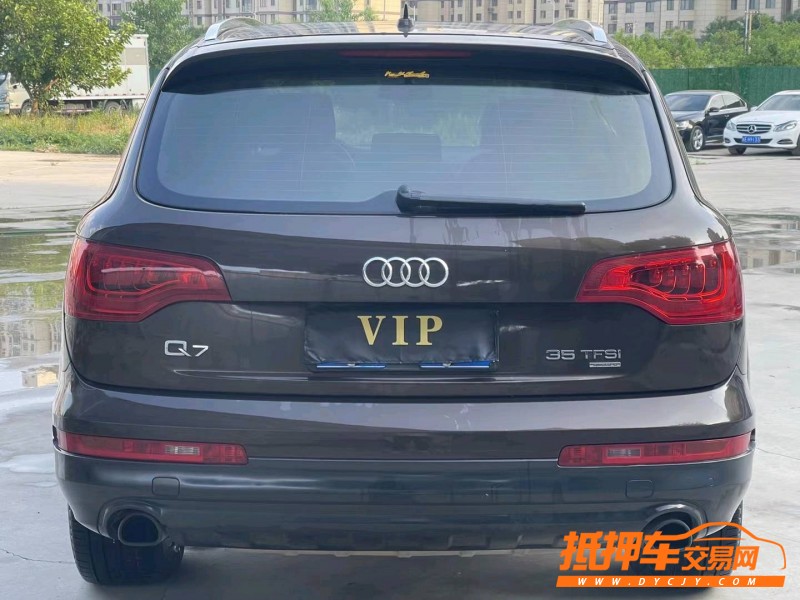 鄭州14年奧迪Q71