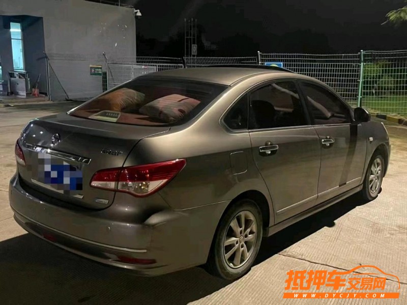 漳州18年日產軒逸4