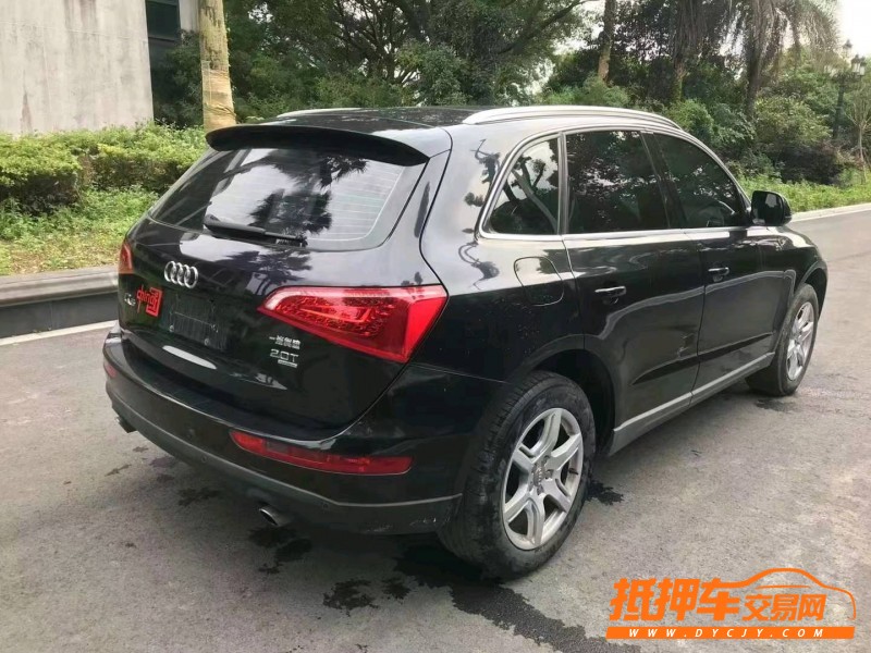 金華11年奧迪Q54