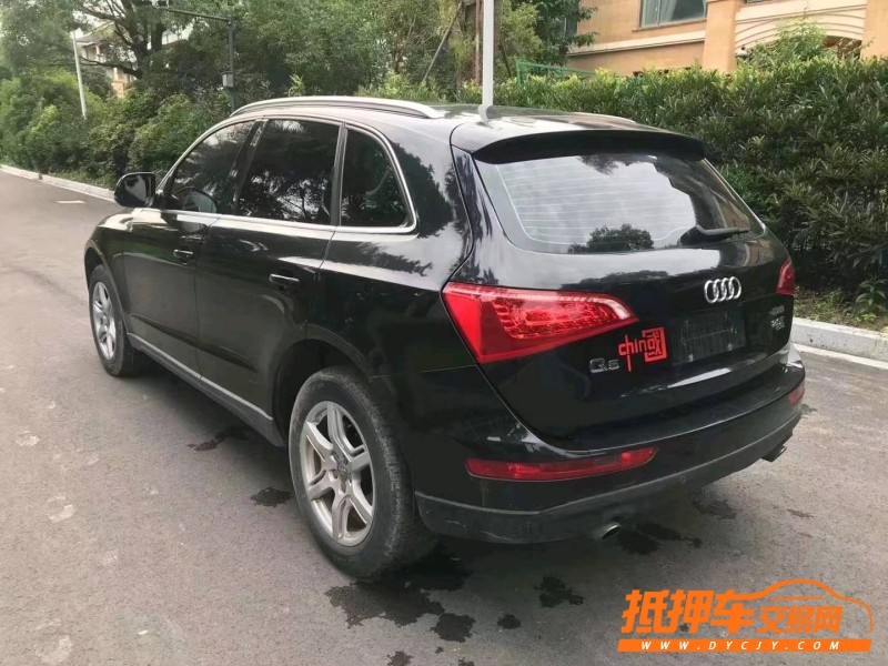 金華11年奧迪Q57