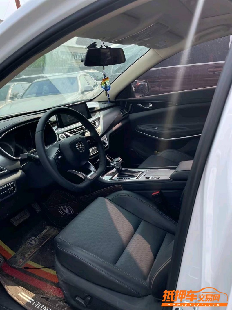 嘉興21年長安汽車銳程CC3