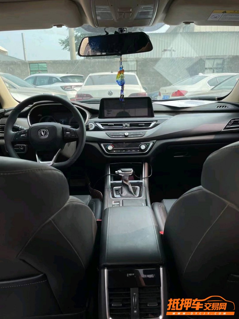 嘉興21年長安汽車銳程CC5