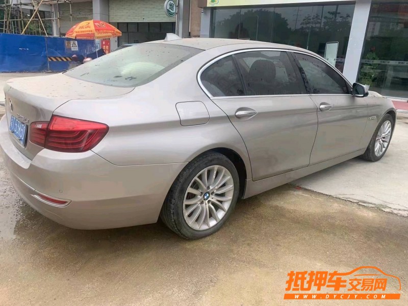 欽州16年寶馬5系9