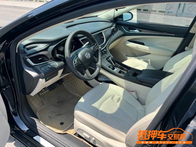 徐州20年别克君越3