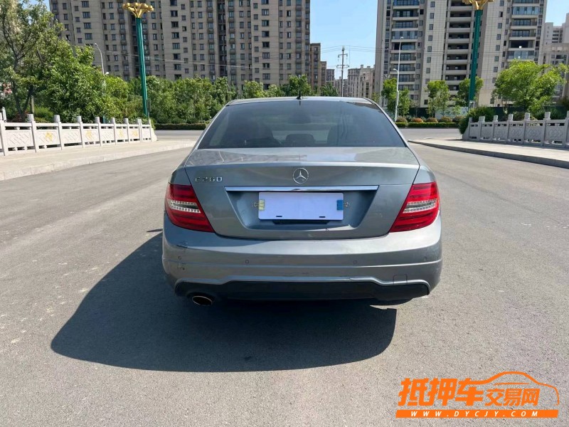 徐州14年奔驰C8