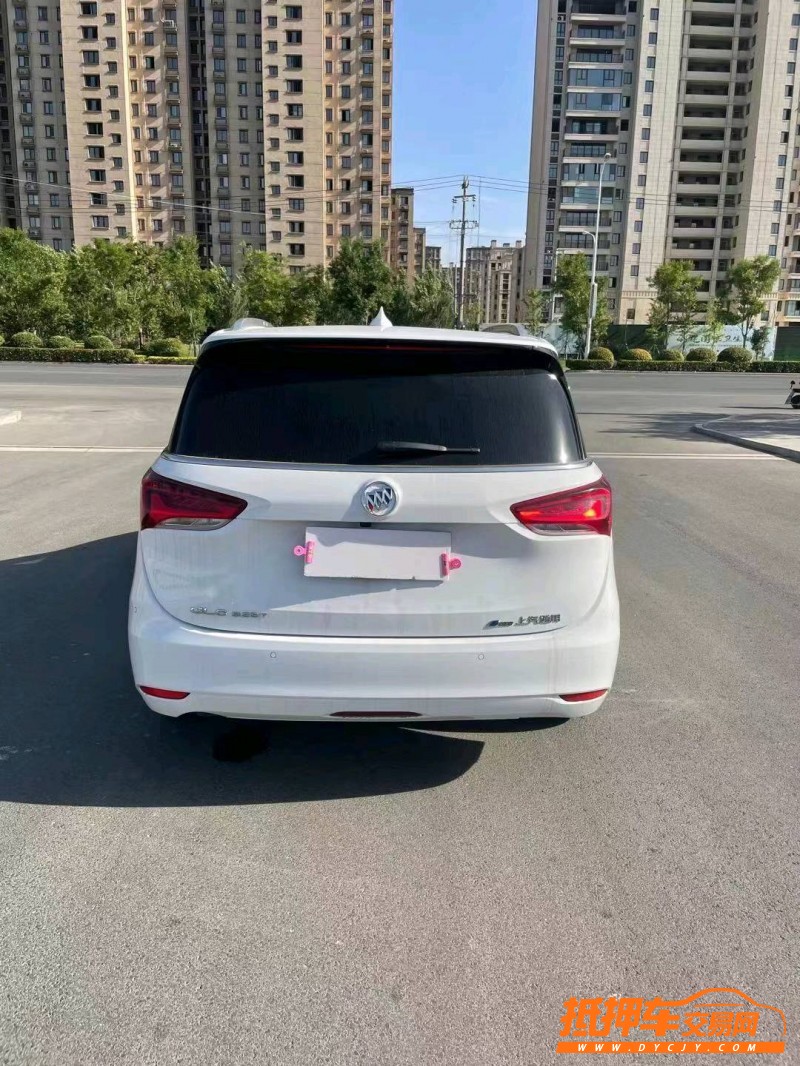 徐州21年别克GL68