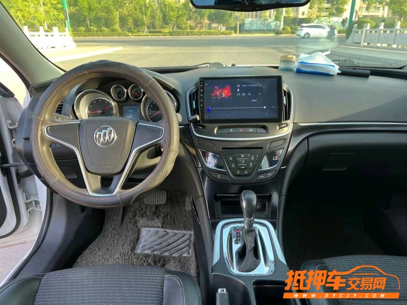 徐州16年别克君威7