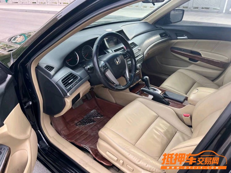 徐州11年本田雅阁5