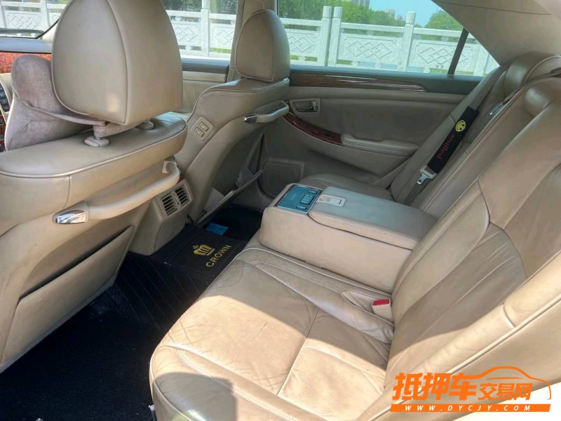 徐州06年丰田皇冠4