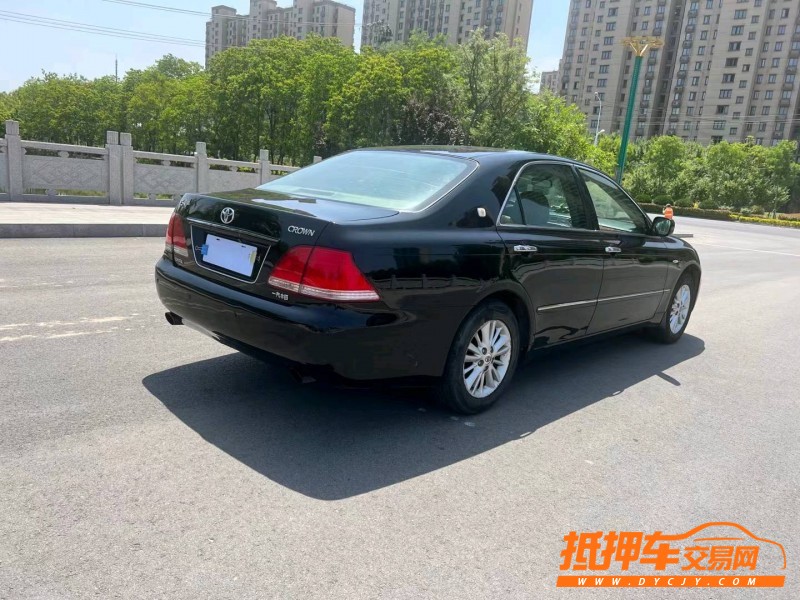 徐州06年丰田皇冠8